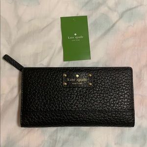Kate Spade Stacy leather wallet (NEW WITH TAGS)